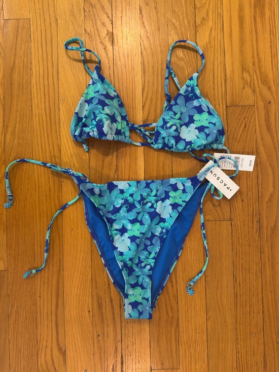 PacSun Other - PacSun LA Hearts Floral Tie-Side Bikini